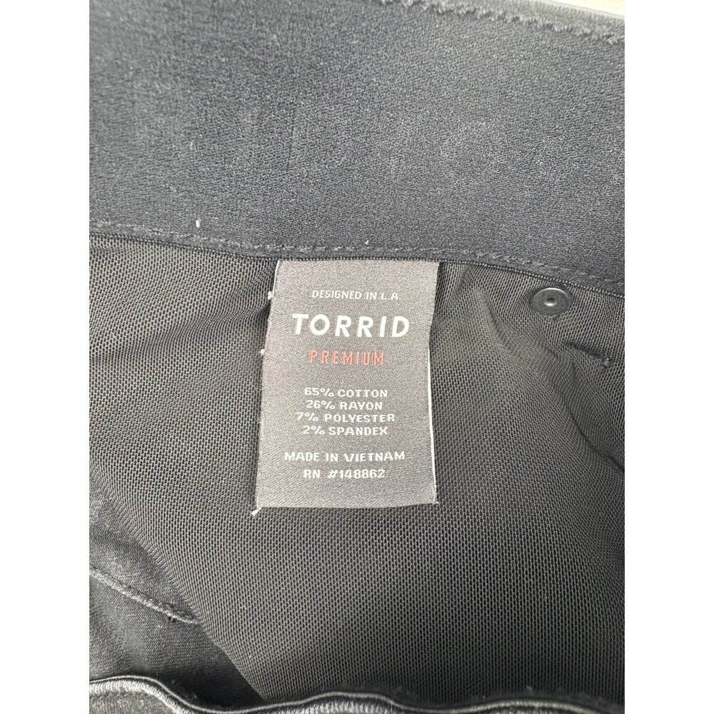 Torrid Bombshell Skinny Jeans Plus Size 18 Black Distressed - Picture 6 of 14